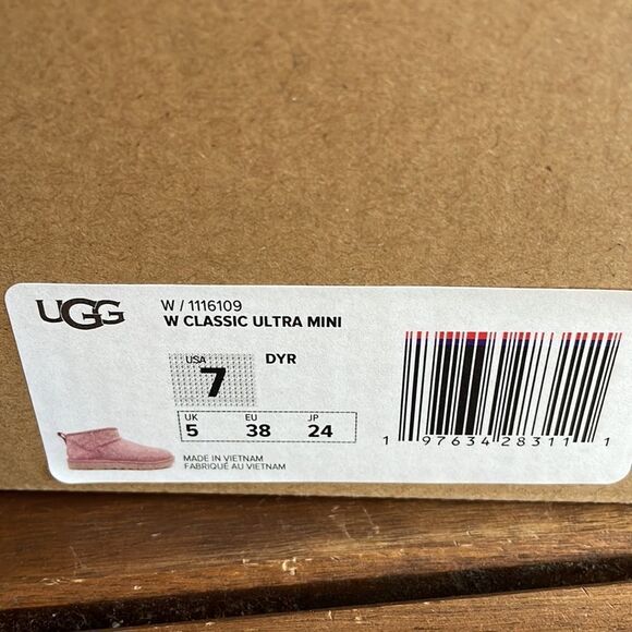 UGG Classic Ultra Mini Dusty Orchid USA Women Size 7/UK 5/EU 38 - Picture 14 of 15
